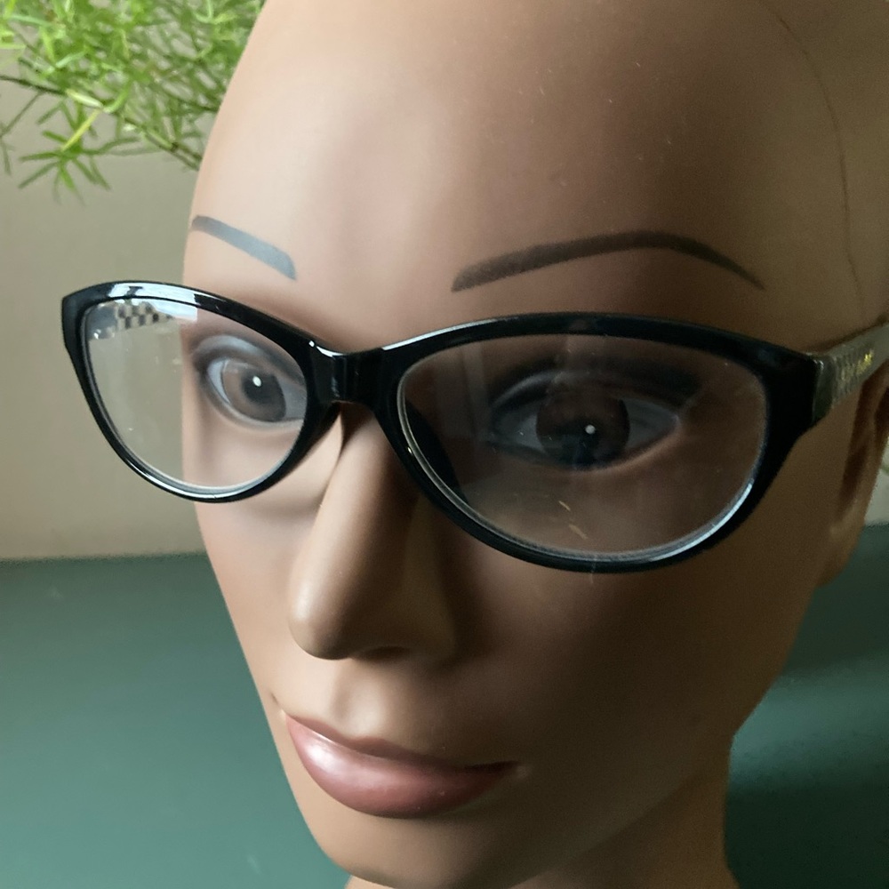 Betsey Johnson Readers +1.50
